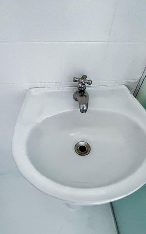 Casa à venda com 110m², 2 quartos e 1 vaga