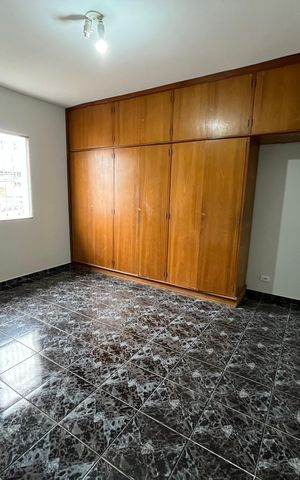 Casa à venda com 130m², 3 quartos e 2 vagas Casa à venda com 130m², 3 quartos e 2 vagasQuarto
