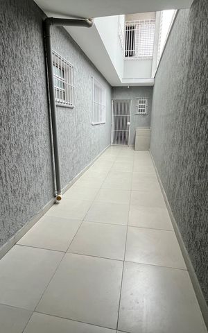 Casa à venda com 130m², 3 quartos e 2 vagas Casa à venda com 130m², 3 quartos e 2 vagasQuintal