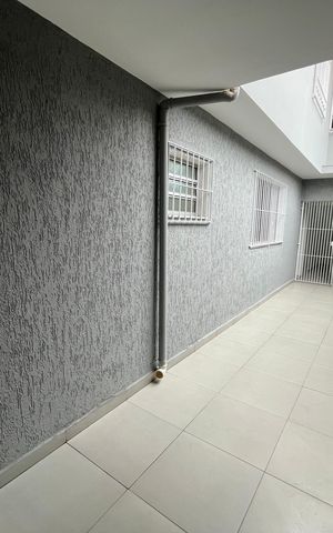 Casa à venda com 130m², 3 quartos e 2 vagas Casa à venda com 130m², 3 quartos e 2 vagasQuintal