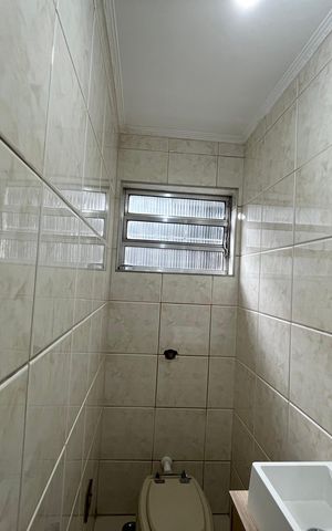 Casa à venda com 130m², 3 quartos e 2 vagas Casa à venda com 130m², 3 quartos e 2 vagasBanheiro