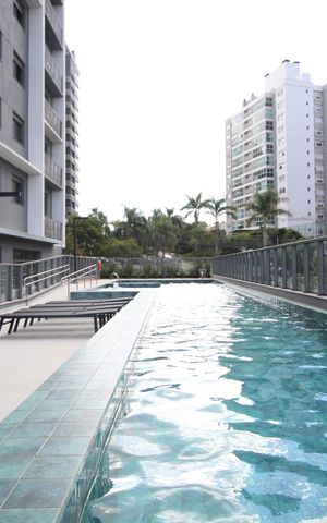 Studio à venda com 30m², 0 quarto e sem vagaÁrea comum - Piscina