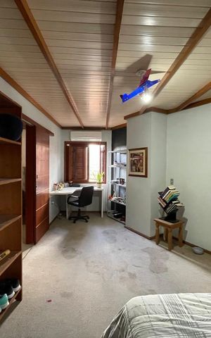 Casa para alugar com 280m², 5 quartos e 4 vagas