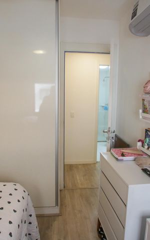 Apartamento à venda com 74m², 2 quartos e 1 vagaQuarto 2