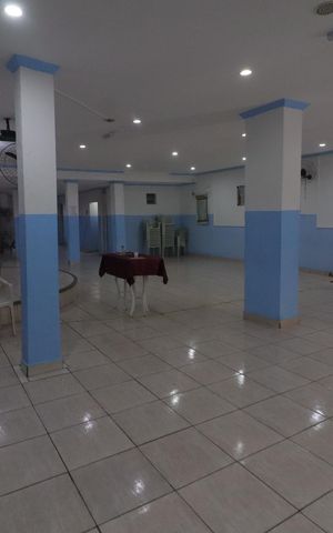 Casa à venda com 403m², 4 quartos e sem vagaÁrea Comum - Salão