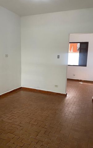 Casa à venda com 350m², 7 quartos e 2 vagas Casa à venda com 350m², 7 quartos e 2 vagasSala - casa 4