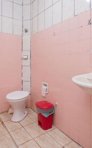 Casa à venda com 350m², 7 quartos e 2 vagasBanheiro - casa 1