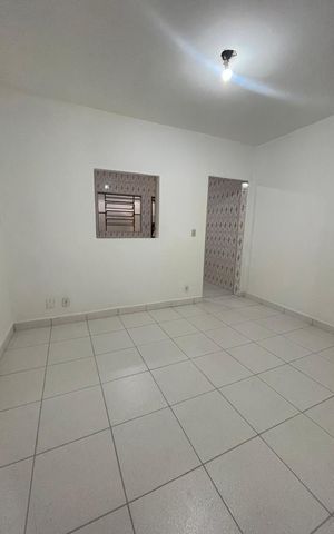 Casa à venda com 350m², 7 quartos e 2 vagas Casa à venda com 350m², 7 quartos e 2 vagasSala - casa 2