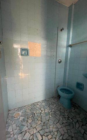 Casa à venda com 350m², 7 quartos e 2 vagas Casa à venda com 350m², 7 quartos e 2 vagasBanheiro - casa 2