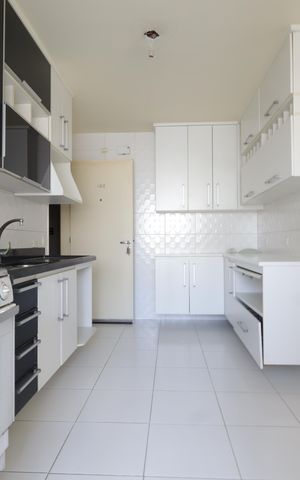 Apartamento à venda com 102m², 2 quartos e 1 vagaCozinha