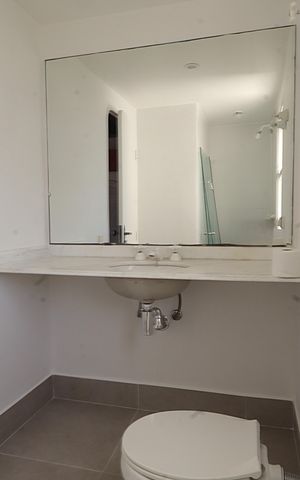 Apartamento à venda com 102m², 2 quartos e 1 vagaBanheiro da Suíte
