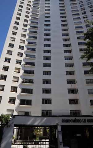 Apartamento à venda com 102m², 2 quartos e 1 vagaFachada