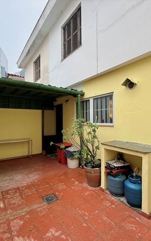Casa para alugar com 155m², 3 quartos e 2 vagas Casa para alugar com 155m², 3 quartos e 2 vagasQuintal