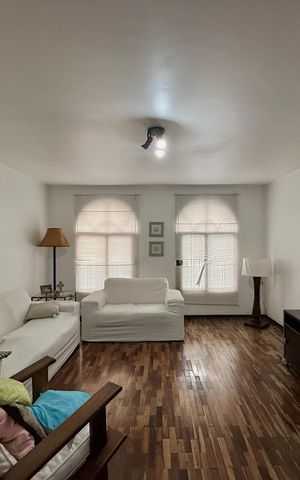 Casa para alugar com 155m², 3 quartos e 2 vagas Casa para alugar com 155m², 3 quartos e 2 vagasSala