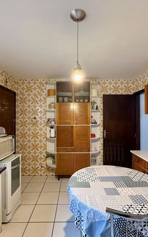 Casa para alugar com 155m², 3 quartos e 2 vagas Casa para alugar com 155m², 3 quartos e 2 vagasCozinha