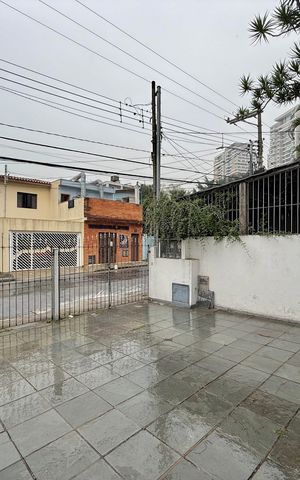 Casa para alugar com 155m², 3 quartos e 2 vagas Casa para alugar com 155m², 3 quartos e 2 vagasGaragem