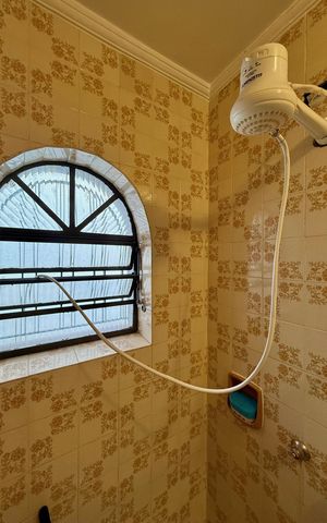 Casa para alugar com 155m², 3 quartos e 2 vagas Casa para alugar com 155m², 3 quartos e 2 vagasBanheiro Social