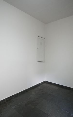 Casa para alugar com 160m², 2 quartos e 2 vagasQuarto 1