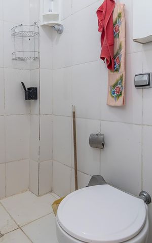 Casa à venda com 88m², 2 quartos e sem vaga Casa à venda com 88m², 2 quartos e sem vagaBanheiro Social 2