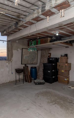 Casa à venda com 88m², 2 quartos e sem vaga Casa à venda com 88m², 2 quartos e sem vagaÁrea de Serviço
