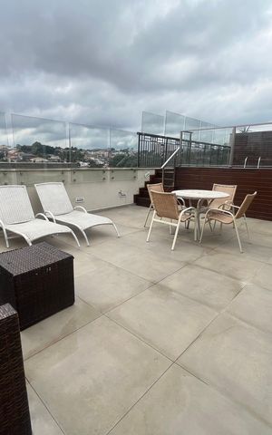 Apartamento para alugar com 350m², 3 quartos e 4 vagas Apartamento para alugar com 350m², 3 quartos e 4 vagasÁrea comum - Piscina