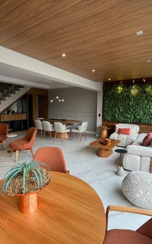 Apartamento para alugar com 350m², 3 quartos e 4 vagas Apartamento para alugar com 350m², 3 quartos e 4 vagasSala