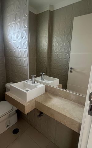 Apartamento para alugar com 350m², 3 quartos e 4 vagas Apartamento para alugar com 350m², 3 quartos e 4 vagasLavabo