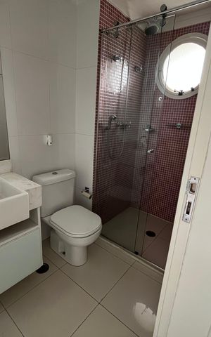 Apartamento para alugar com 350m², 3 quartos e 4 vagas Apartamento para alugar com 350m², 3 quartos e 4 vagasBanheiro