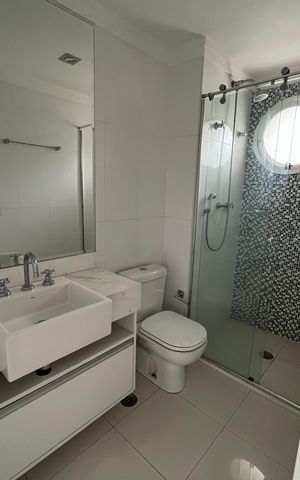 Apartamento para alugar com 350m², 3 quartos e 4 vagas Apartamento para alugar com 350m², 3 quartos e 4 vagasBanheiro