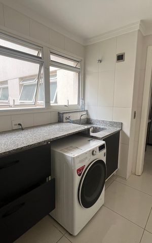 Apartamento para alugar com 350m², 3 quartos e 4 vagas Apartamento para alugar com 350m², 3 quartos e 4 vagasÁrea de Serviço