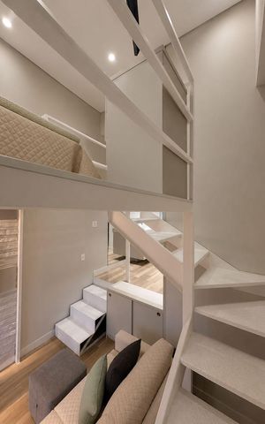 Apartamento para alugar com 31m², 1 quarto e sem vaga Apartamento para alugar com 31m², 1 quarto e sem vagaEscada