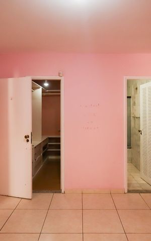Casa à venda com 127m², 3 quartos e 3 vagas Casa à venda com 127m², 3 quartos e 3 vagasSuíte