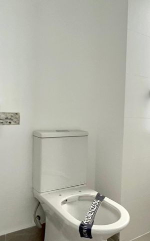 Apartamento à venda com 67m², 2 quartos e 1 vaga Apartamento à venda com 67m², 2 quartos e 1 vagaBanheiro da Suíte