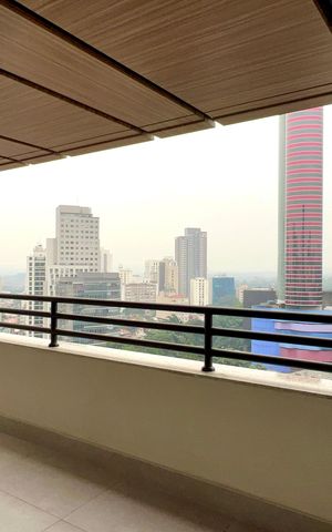 Apartamento à venda com 67m², 2 quartos e 1 vaga Apartamento à venda com 67m², 2 quartos e 1 vagaVaranda