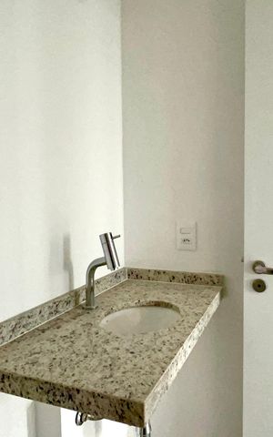 Apartamento à venda com 67m², 2 quartos e 1 vaga Apartamento à venda com 67m², 2 quartos e 1 vagaBanheiro