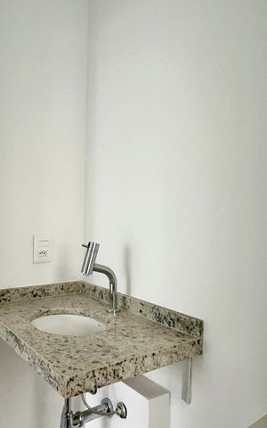 Apartamento à venda com 67m², 2 quartos e 1 vaga Apartamento à venda com 67m², 2 quartos e 1 vagaBanheiro da Suíte