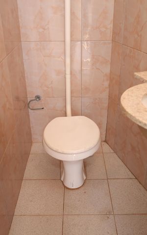 Casa à venda com 320m², 3 quartos e 5 vagasBanheiro 4