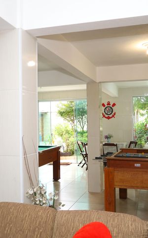 Casa à venda com 320m², 3 quartos e 5 vagasÁrea de lazer