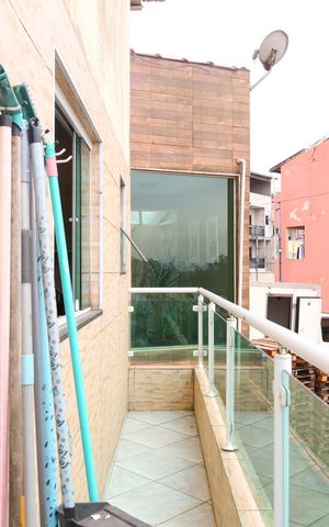 Casa à venda com 320m², 3 quartos e 5 vagasVaranda 1