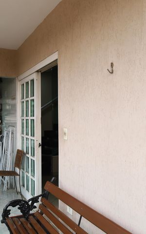 Casa à venda com 320m², 3 quartos e 5 vagasVaranda 1