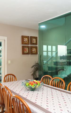 Casa à venda com 320m², 3 quartos e 5 vagasSala de jantar