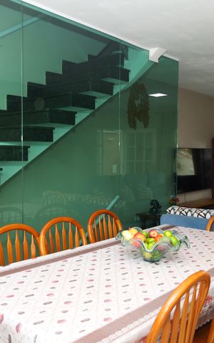 Casa à venda com 320m², 3 quartos e 5 vagasSala de jantar