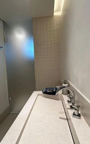 Casa de condomínio à venda com 158m², 3 quartos e 2 vagas Casa de condomínio à venda com 158m², 3 quartos e 2 vagasBanheiro