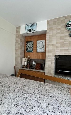 Casa de condomínio à venda com 158m², 3 quartos e 2 vagas Casa de condomínio à venda com 158m², 3 quartos e 2 vagasVaranda
