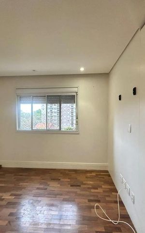 Casa de condomínio à venda com 158m², 3 quartos e 2 vagas Casa de condomínio à venda com 158m², 3 quartos e 2 vagasQuarto