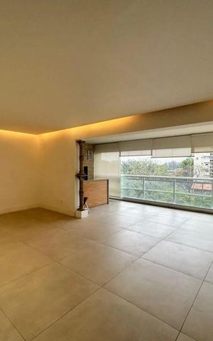 Casa de condomínio à venda com 158m², 3 quartos e 2 vagas Casa de condomínio à venda com 158m², 3 quartos e 2 vagasSala