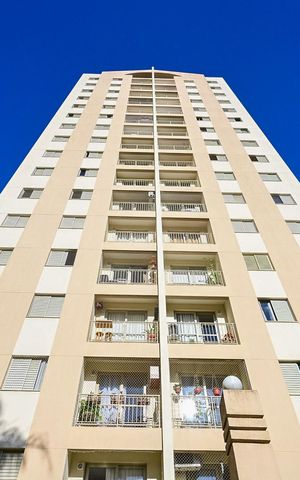 Apartamento à venda com 65m², 2 quartos e 1 vagaFachada