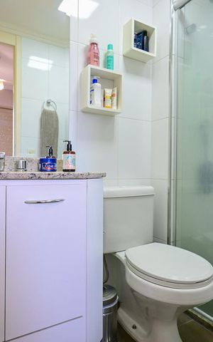 Apartamento à venda com 65m², 2 quartos e 1 vagaBanheiro Suíte 