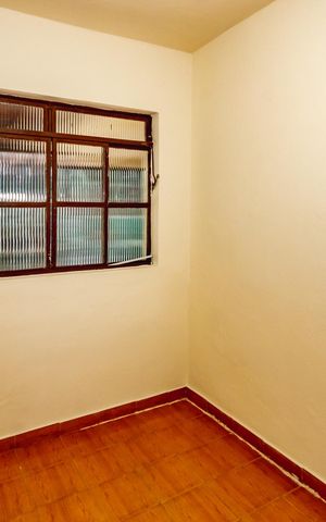 Casa à venda com 216m², 4 quartos e 3 vagasQuarto 2