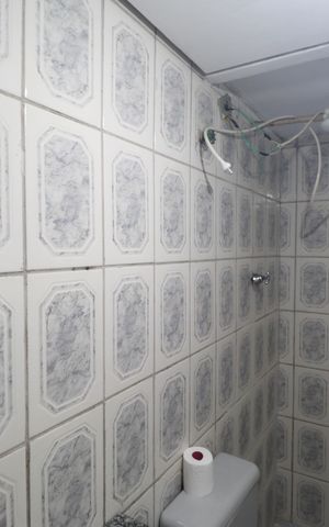 Casa à venda com 60m², 1 quarto e 1 vaga Casa à venda com 60m², 1 quarto e 1 vagaBanheiro